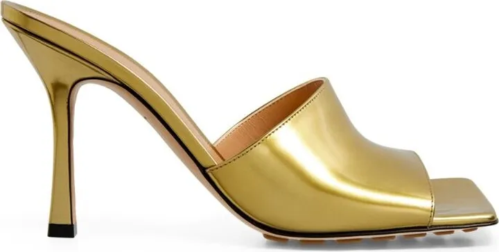 Bottega Veneta Leather Stretch Mules 90