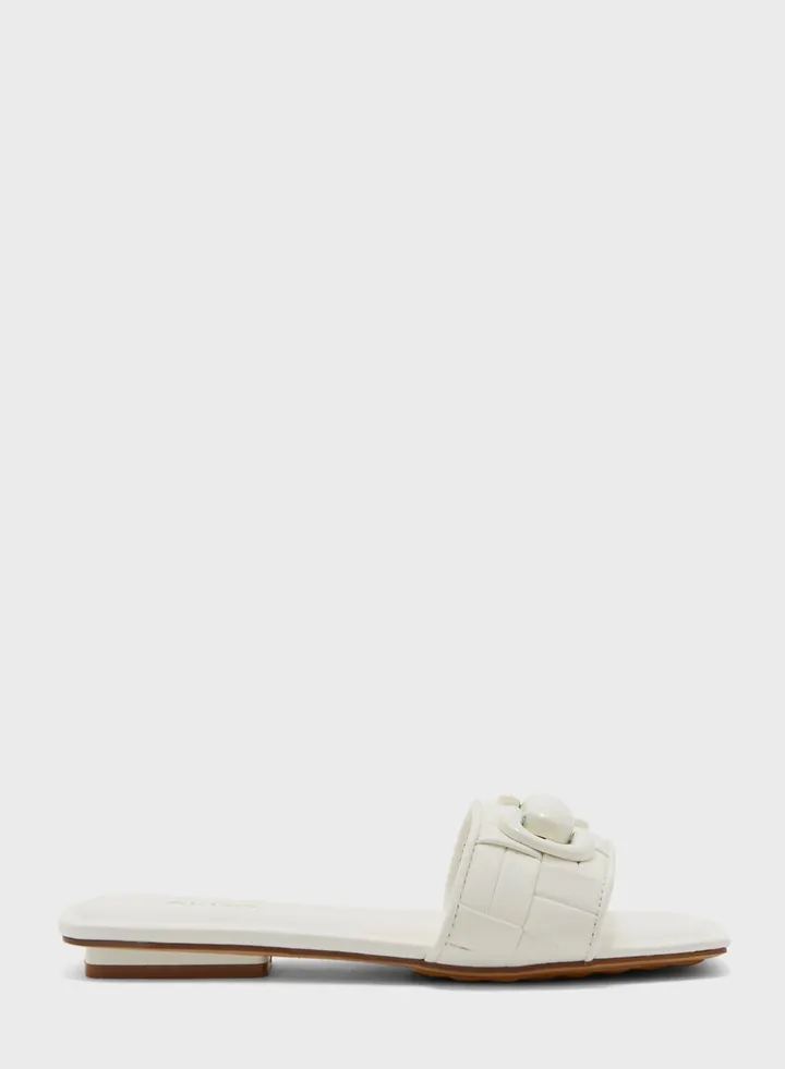 Tamlinia Flat Sandals