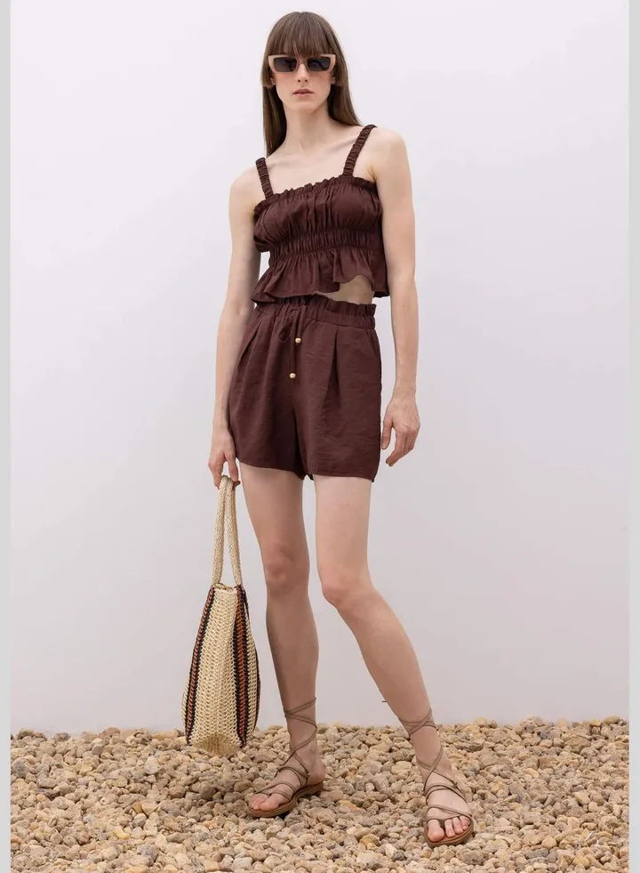Woman Woven Short