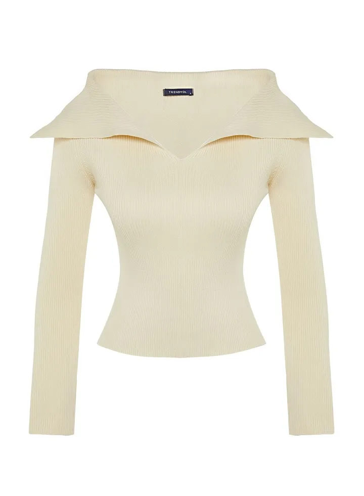 V-Neck Knitted Sweater