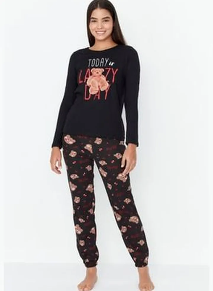Black Bear Print Knitted Pajamas Set