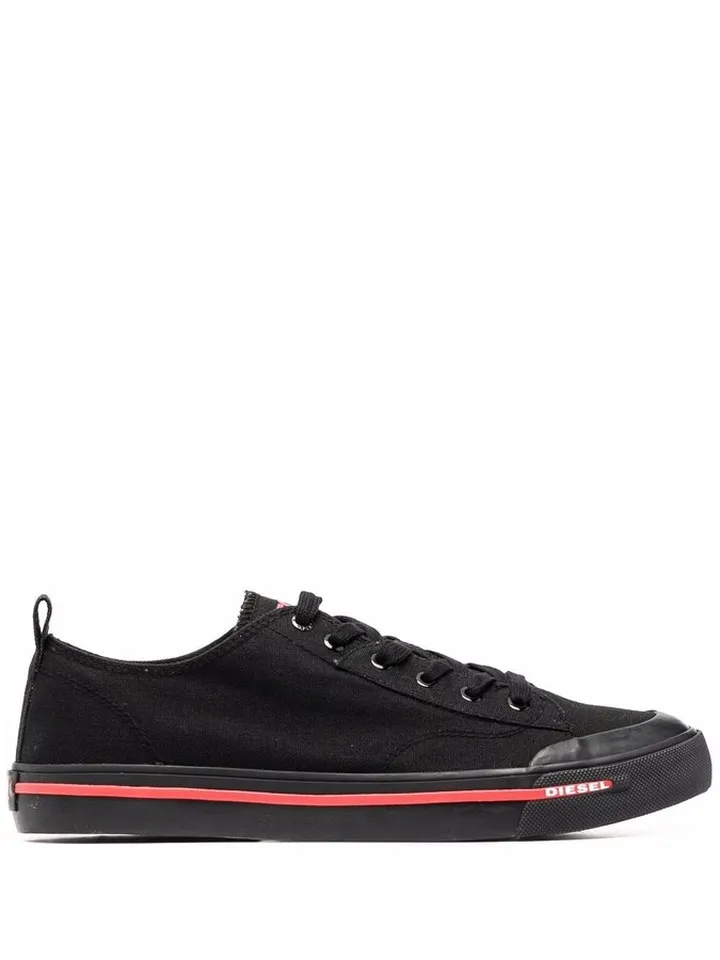 Logo-Print Low Top Sneakers