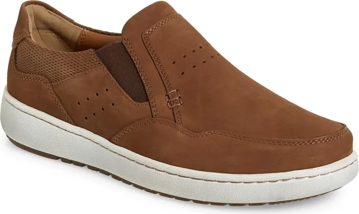 David 10 Slip-On Sneaker