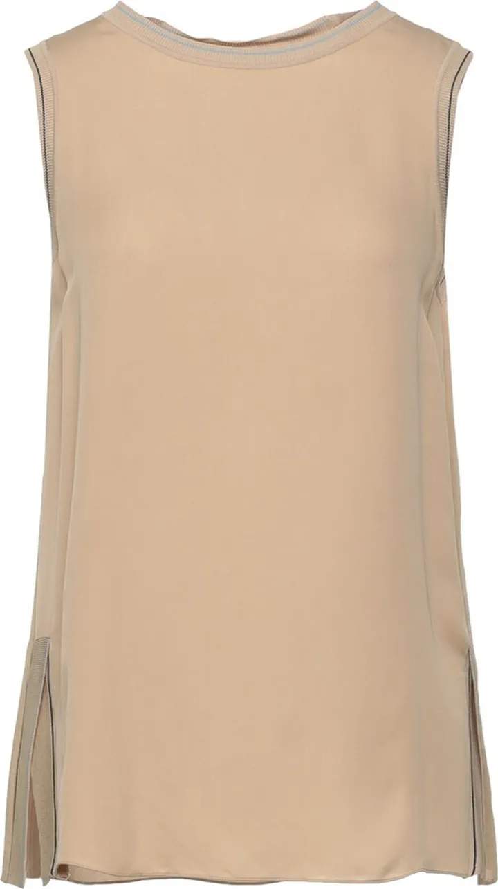 Top Sand