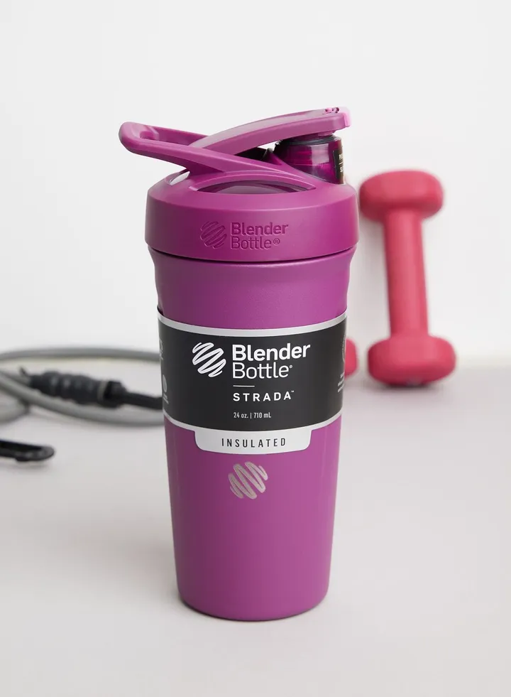Strada Stainless Steel Bottle - 709 Ml