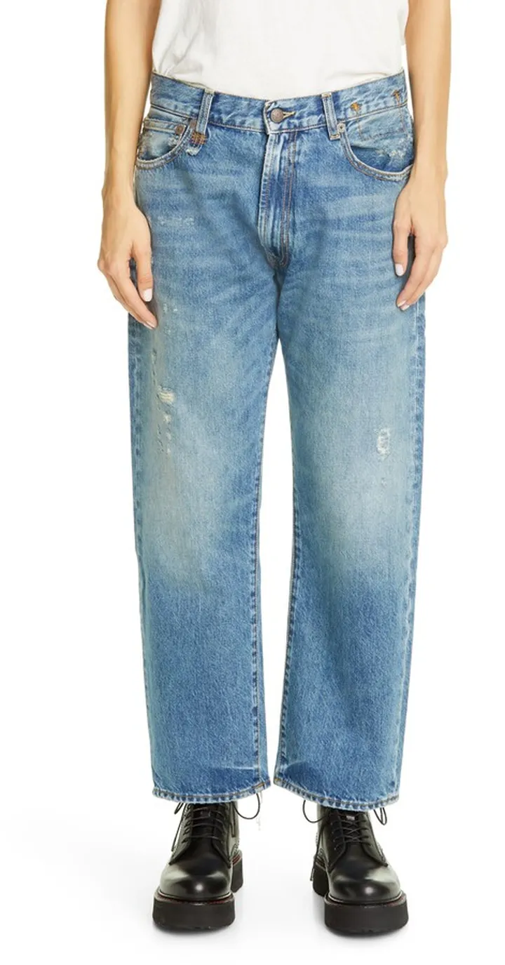 Distressed Boyfriend Jeans