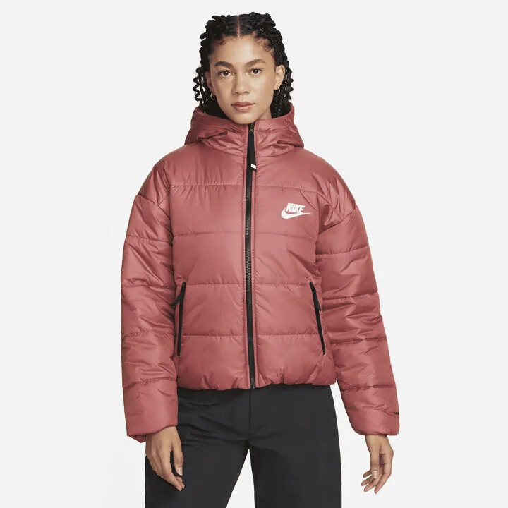 Women's Nike Sportswear Therma-FIT Repel Hooded Jacket in Red