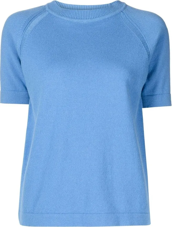 short-sleeved knit T-shirt