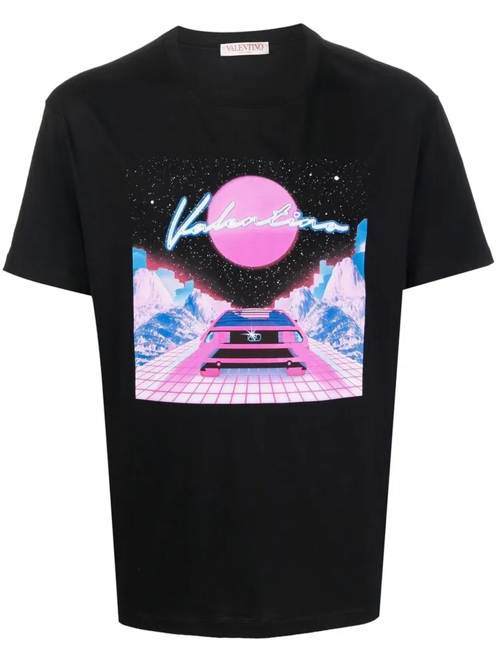 graphic-print T-shirt