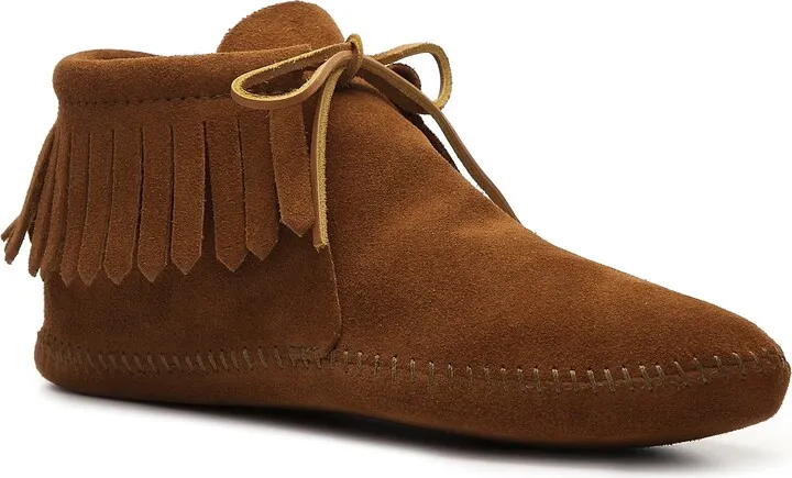 Minnetonka Classic Moccasin Fringe Slipper