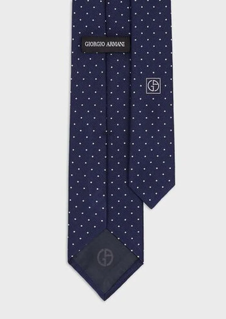 Pure silk jacquard tie