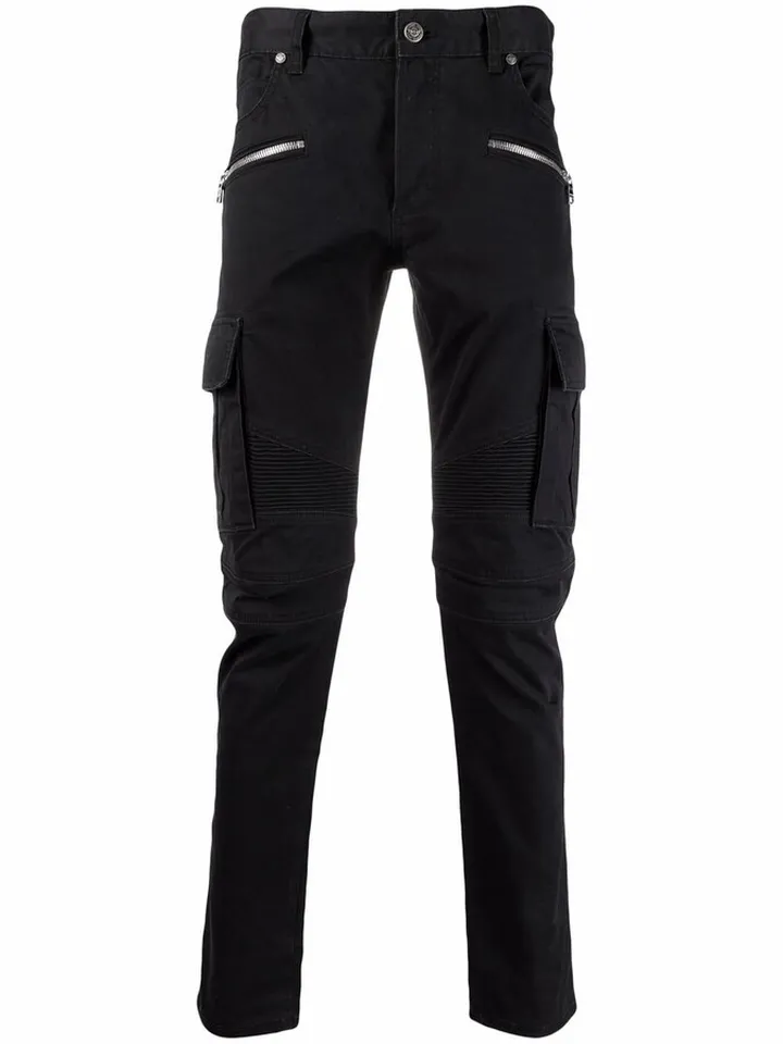 B-embossed cargo jeans