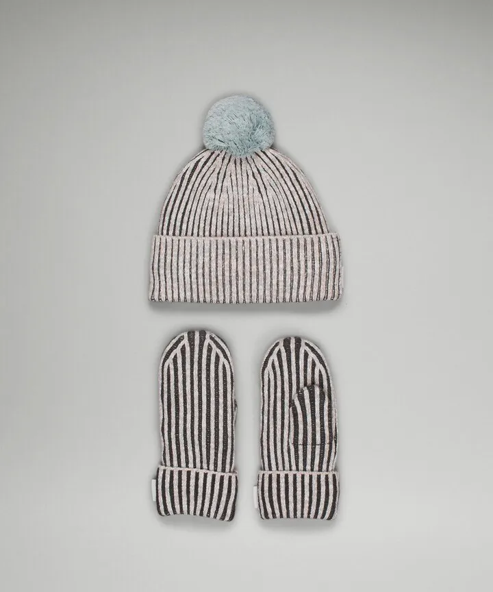 Textured Fleece-Lined Knit Cozy Set