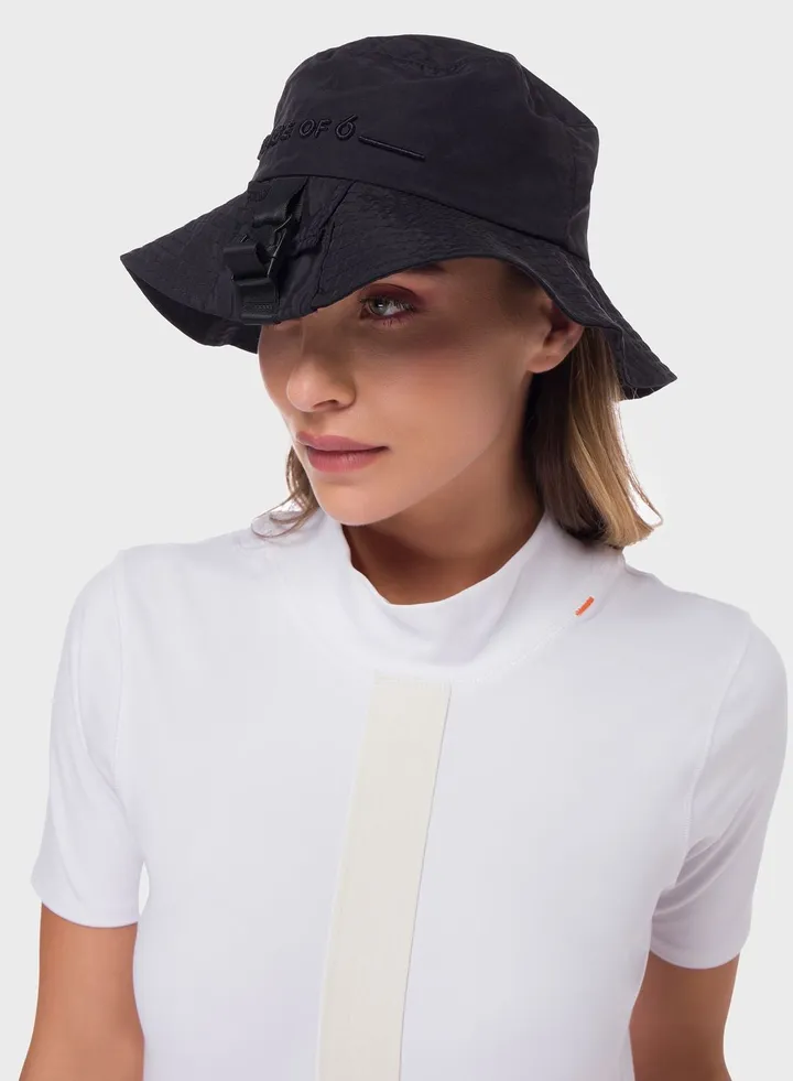 Andover Bucket Hat With Pocket Detail