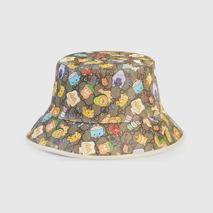 Gucci animal Supreme bucket hat