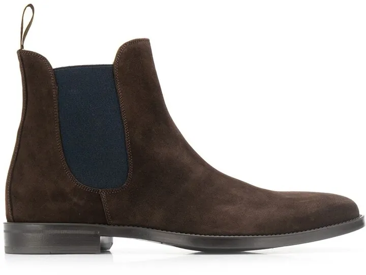 Chelsea boots