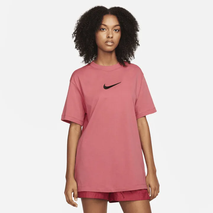 Women's Nike Sportswear T-Shirt in Red