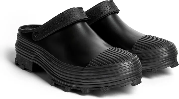 Traktori Clog