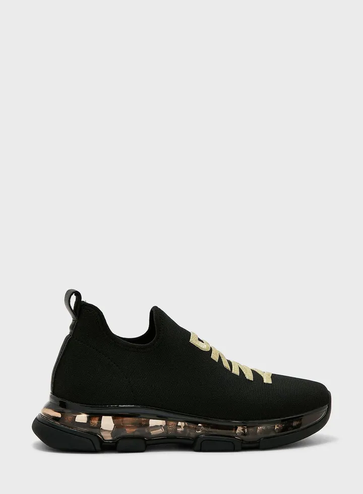 Tambre Slip On Sneakers