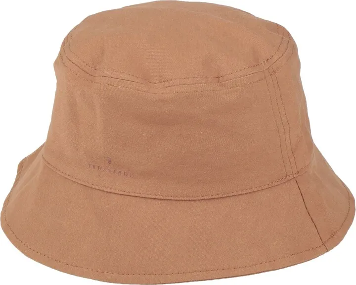 Hat Brown