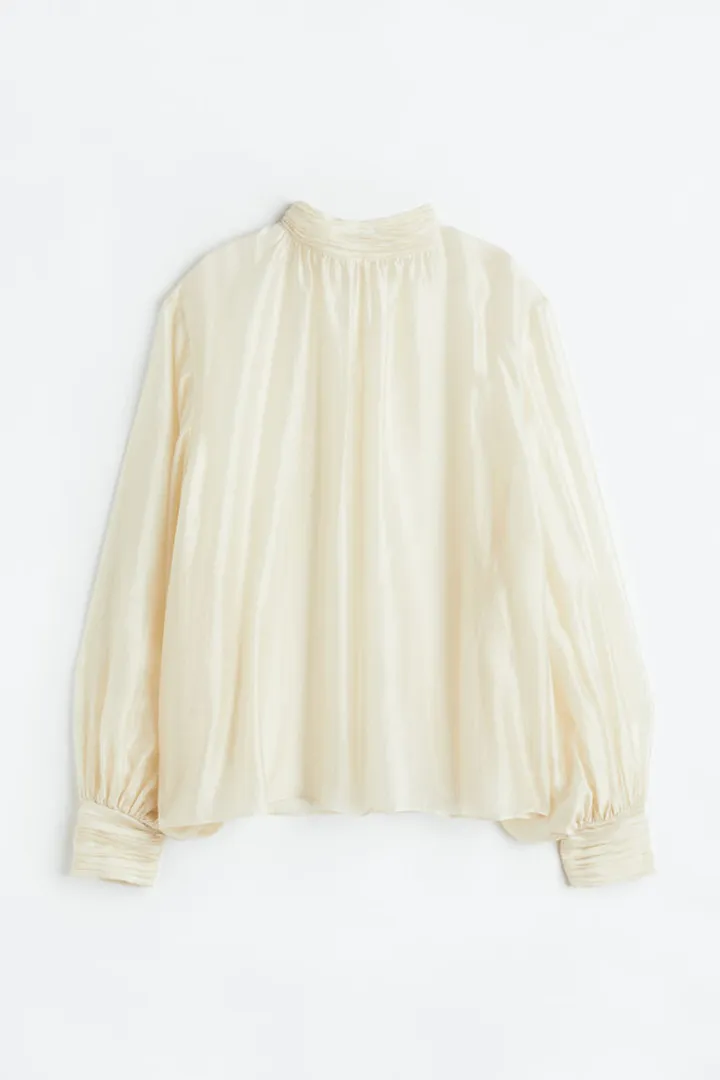 Voluminous Blouse