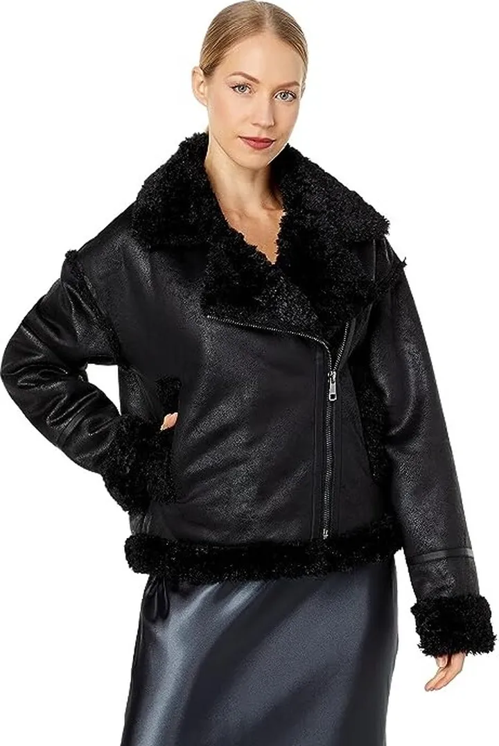 NVLT Berber Faux Down Cropped Puffer Jacket (Black) Women's Clothing