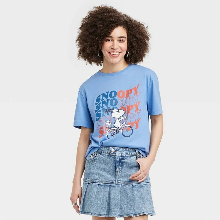 Women's Peanuts Snoopy Americana Short Sleeve Graphic T-Shirt - Blue L