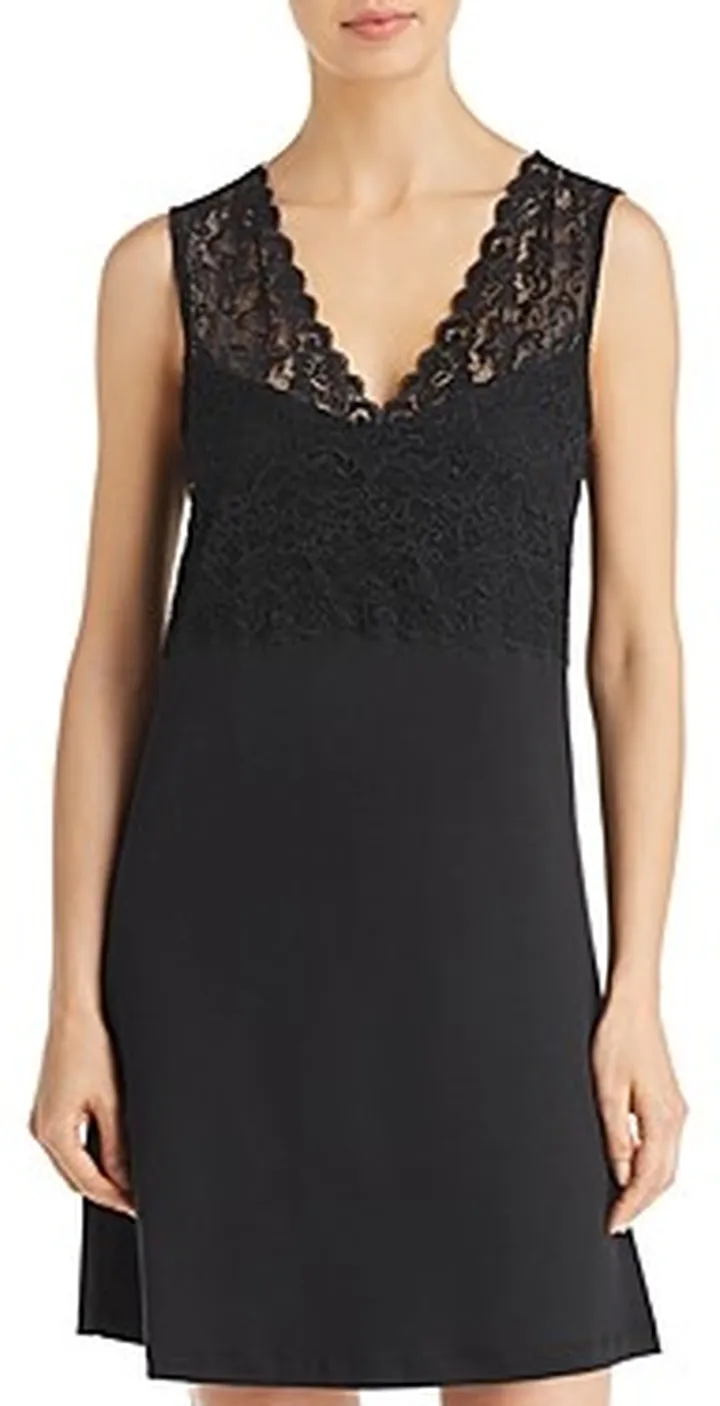 Hanro Moments Lace Tank Gown