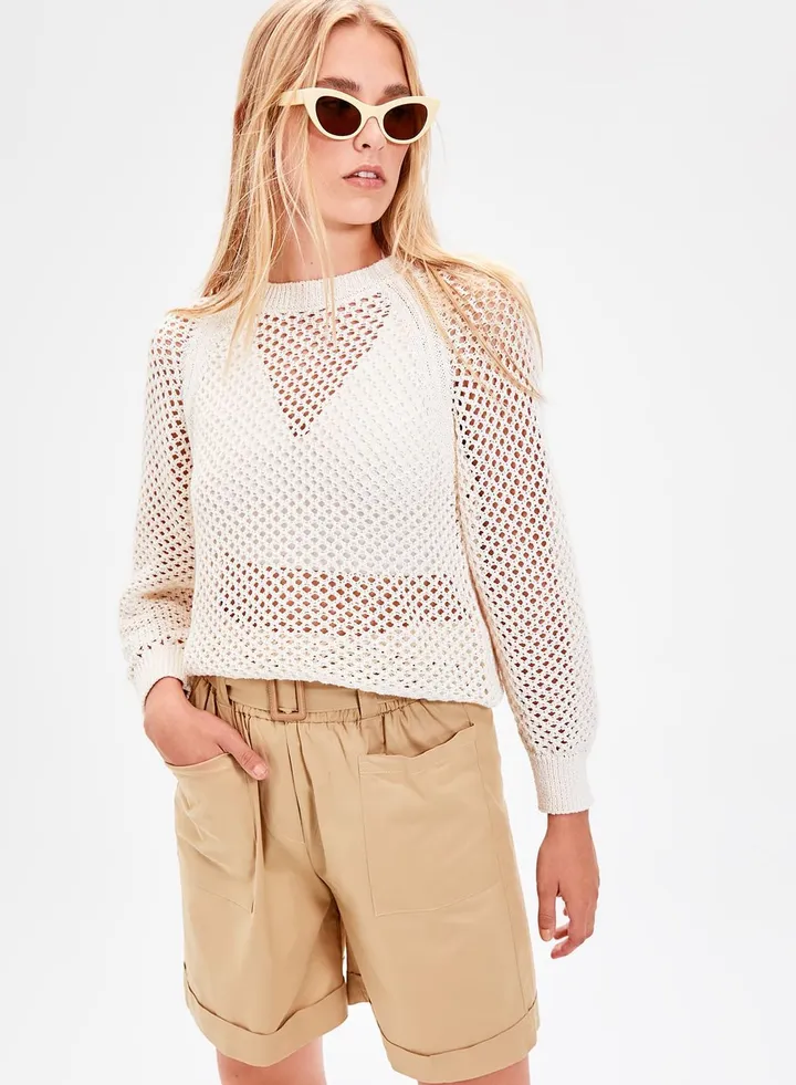 Pocket Detail Roll Hem Shorts