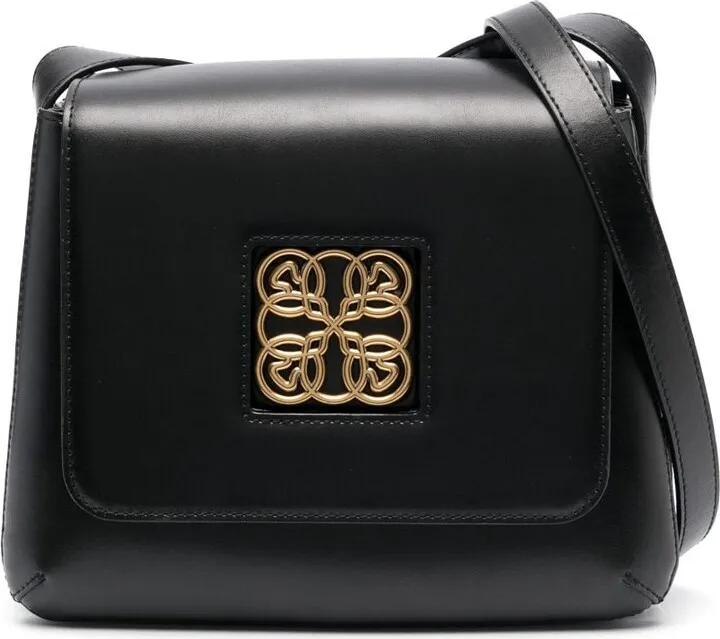 Logo-Plaque Leather Shoulder Bag