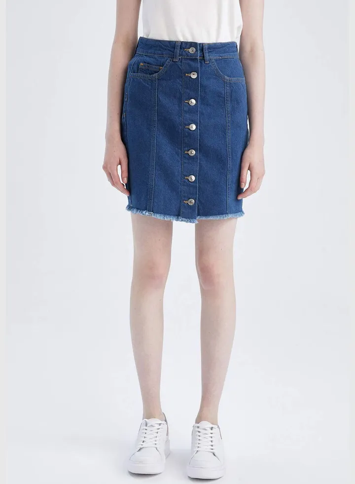 Woman Woven Skirt