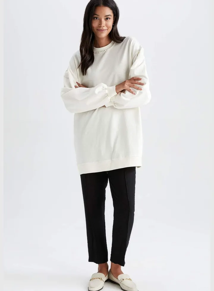 Woman Carrot Fit Woven Trousers