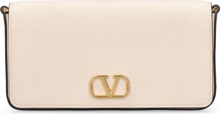 Vlogo signature leather pouch