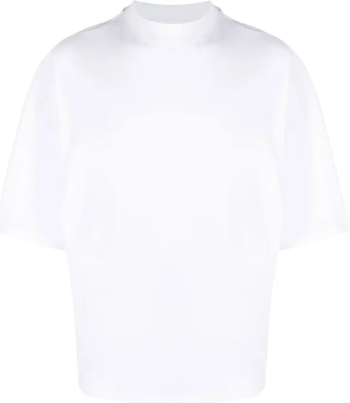 short-sleeved cotton T-shirt