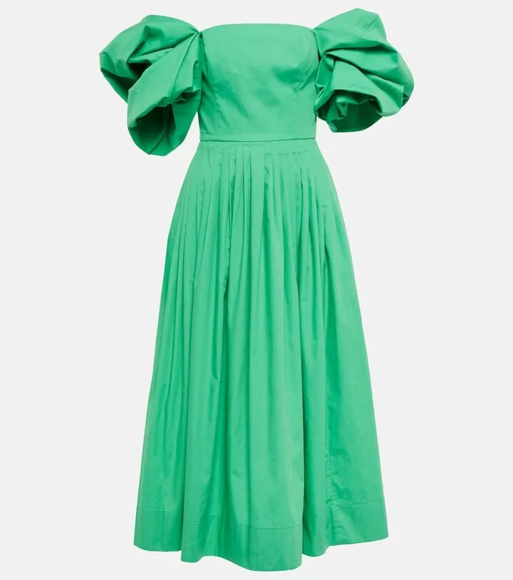 Off-shoulder pleated cotton gown
