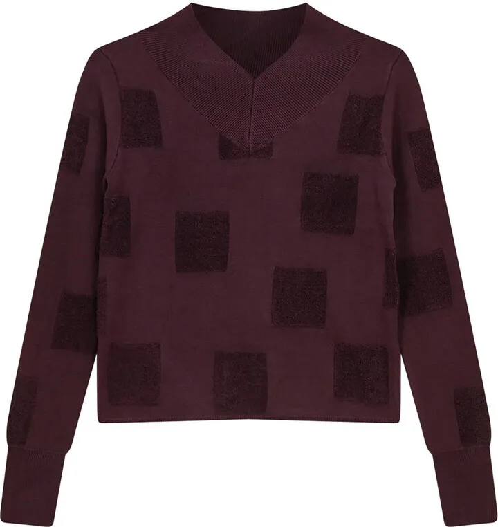 Square Jacquard Knit V-Neck Top in Wine