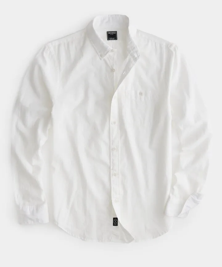 Classic Fit Summerweight Favorite Shirt in White