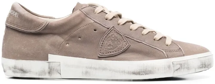 Logo-Patch Low-Top Sneakers