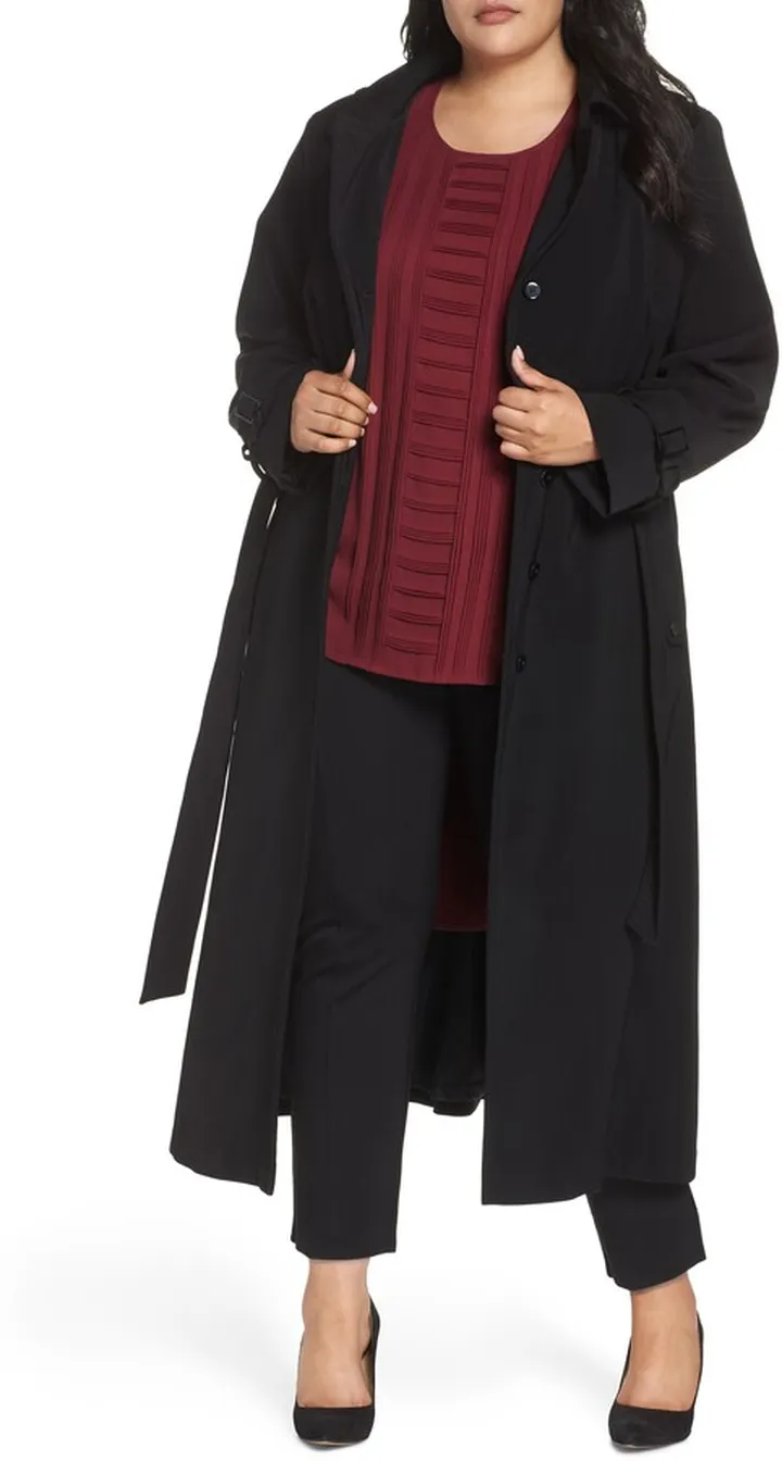 Long Nepage Raincoat with Detachable Hood & Liner
