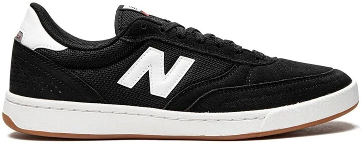 440 Low-Top Sneakers