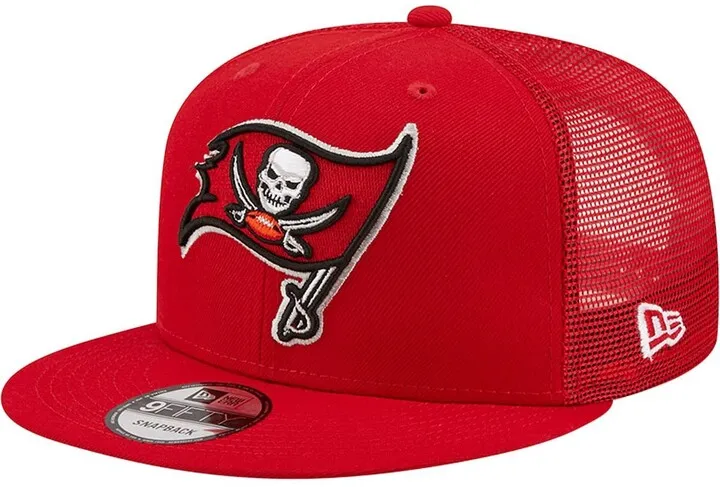 Men's New Era Red Tampa Bay Buccaneers Team Classic Trucker 9Fifty Snapback Hat