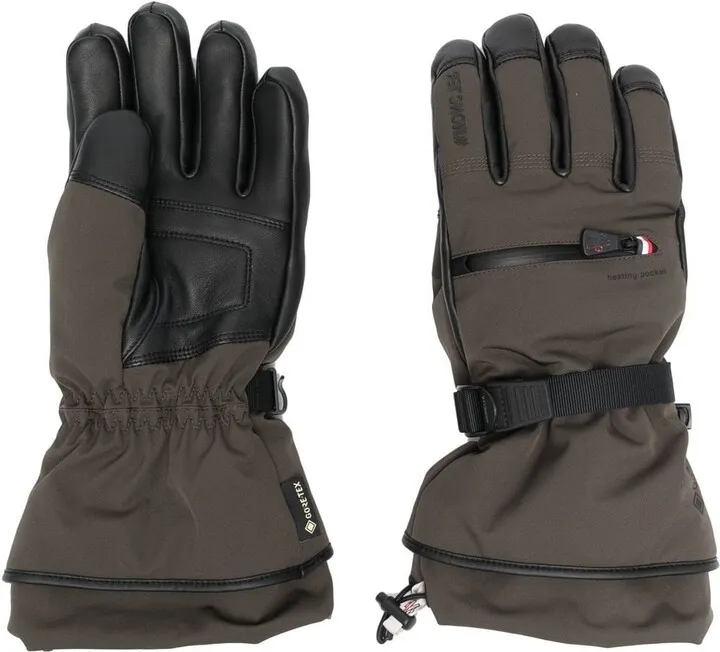 Zip-Pocket Padded Gloves