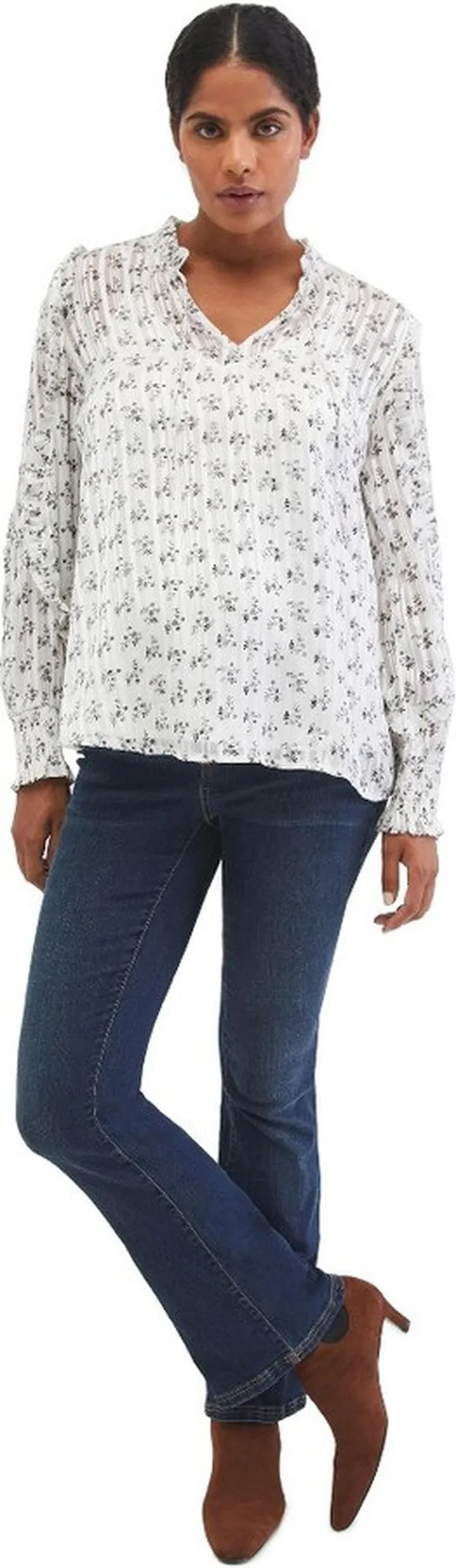 Motherhood Maternity Chiffon Ruffle Sleeve Maternity Blouse White Ditsy Large