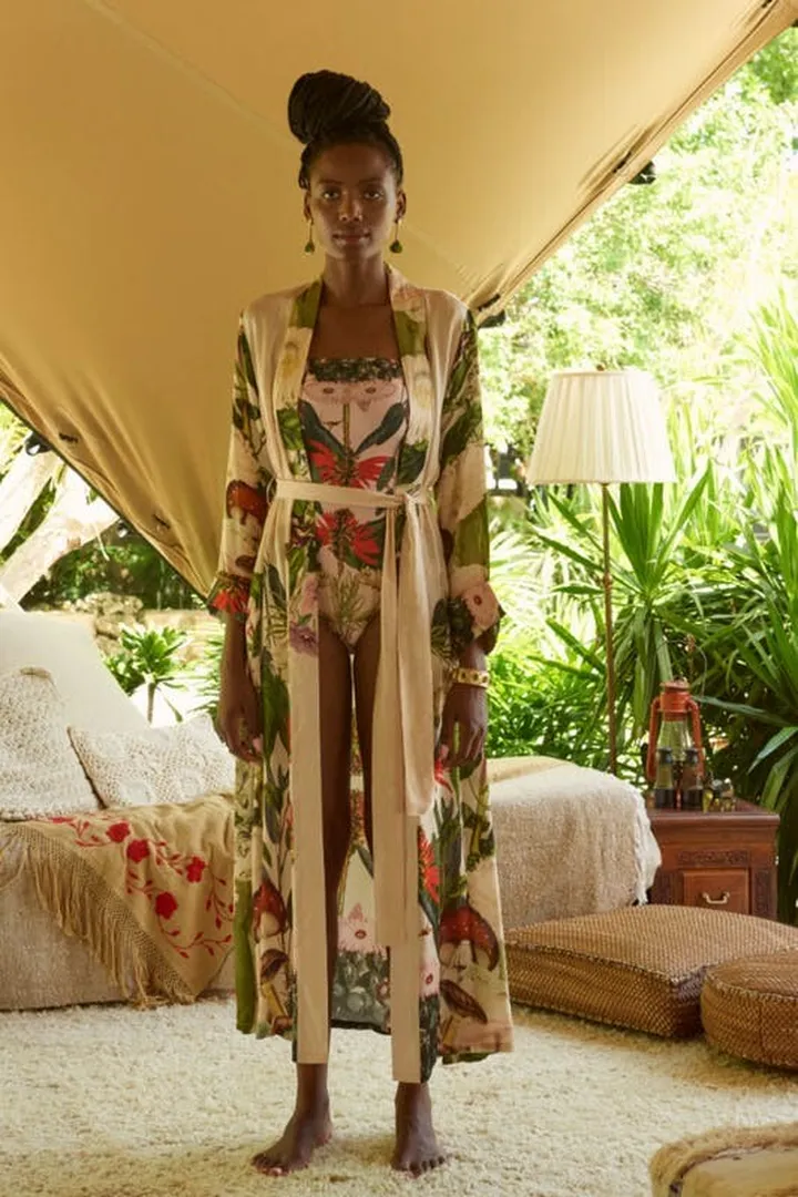 CAROLINA K Nico Robe - Medicinal