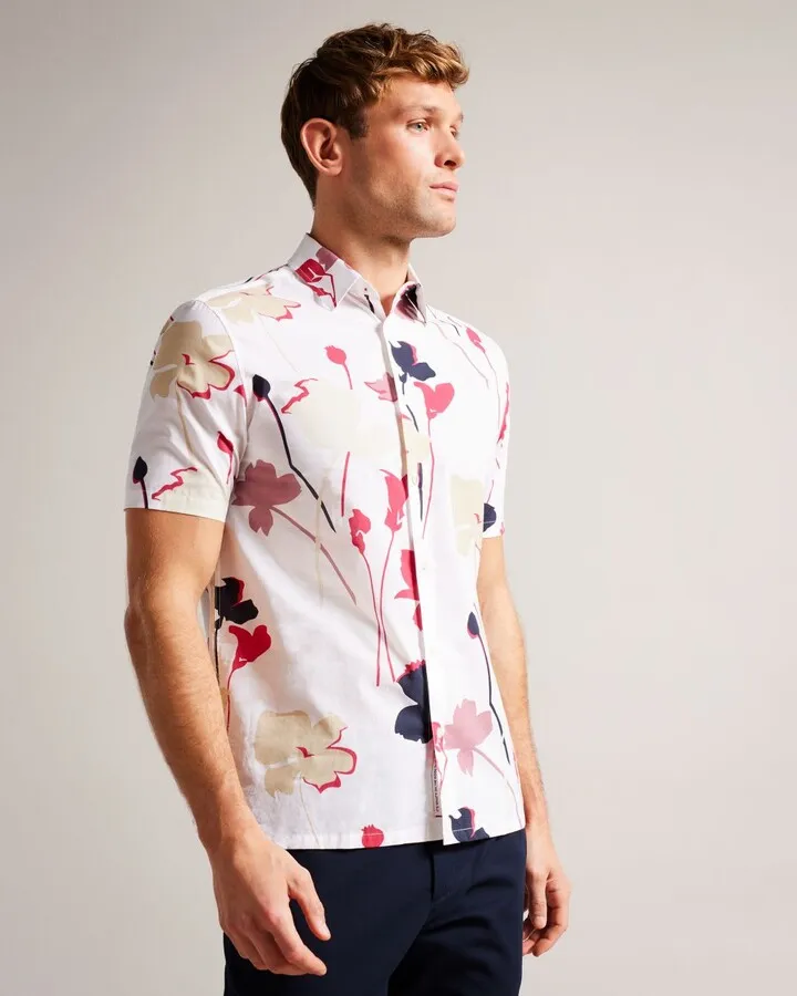 Short Sleeve Colorful Silhouette Print Shirt in White