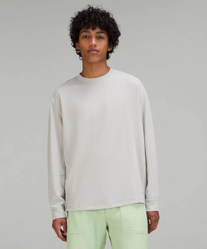 Relaxed-Fit Training Long Sleeve Shirt