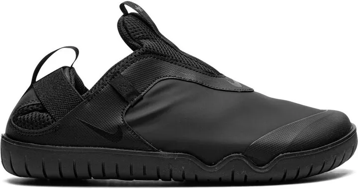 Zoom Pulse "Triple Black" sneakers