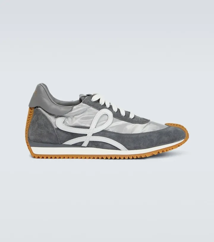 Flow Runner sneakers