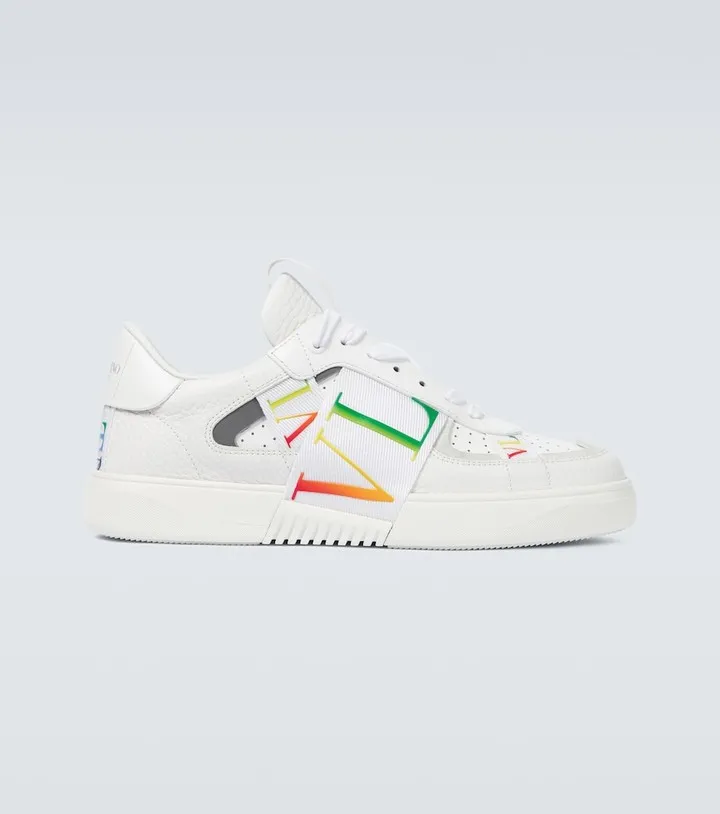 VL7N sneakers