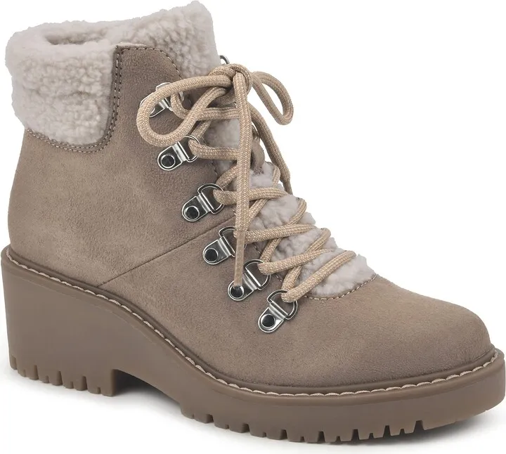 WHITE MOUNTAIN Shoes Women's Dynamite Lace-up Boot